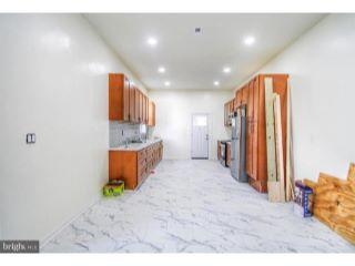 Property in  Philadelphia, PA 19140 thumbnail 1