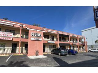 Property in Tampa, FL thumbnail 1