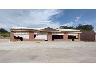 Property in Sioux City, IA thumbnail 2