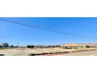 Property in Woodlake, CA thumbnail 1