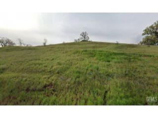 Property in Tehachapi, CA thumbnail 2