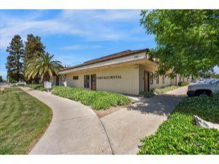 Property in Visalia, CA thumbnail 1