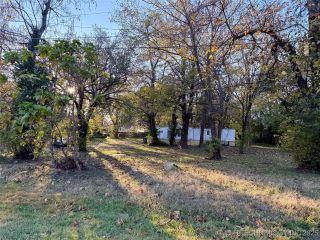 Property in Wagoner, OK thumbnail 1