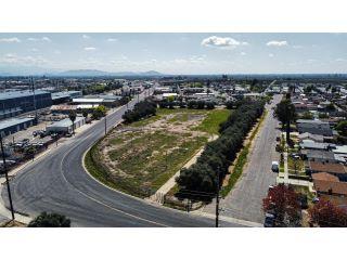 Property in Lindsay, CA 93247 thumbnail 1