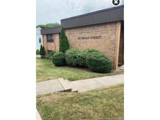 Property in Meriden, CT thumbnail 6