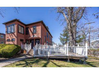 Property in West Hartford, CT thumbnail 5