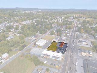 Property in Coopersburg Borough, PA thumbnail 5