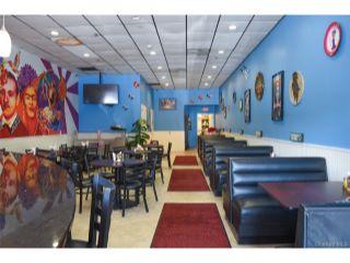 Property in Orangeburg, NY thumbnail 3