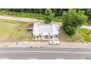 Property in Waskom, TX thumbnail 2