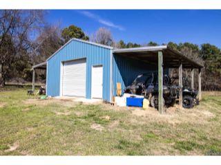 Property in Carthage, TX 75633 thumbnail 2