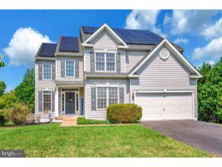 Property in Fredericksburg, VA thumbnail 2