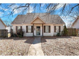Property in Jonesboro, AR thumbnail 4