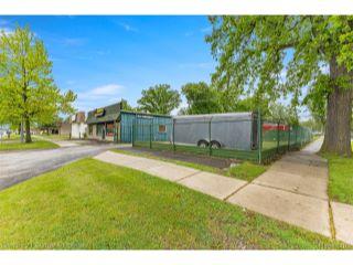 Property in Westland, MI thumbnail 1