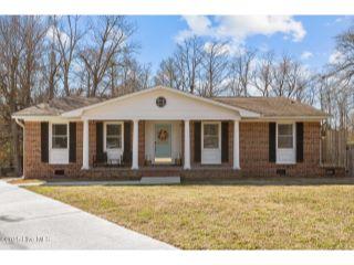 Property in Jacksonville, NC thumbnail 4