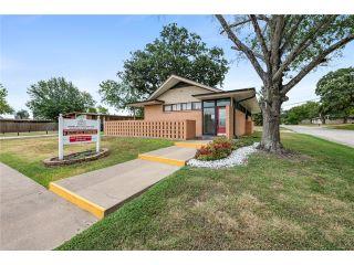 Property in Bryan, TX thumbnail 4