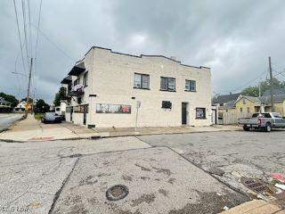 Property in Cleveland, OH 44105 thumbnail 2