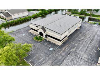Property in Indianapolis, IN 46237 thumbnail 2