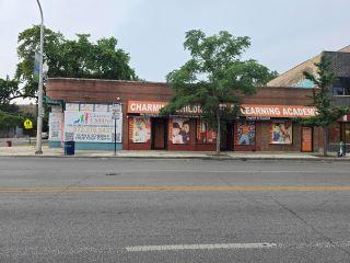 Property in Chicago, IL thumbnail 6