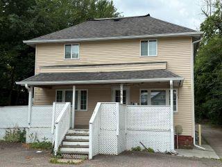 Property in Reedsburg, WI thumbnail 3