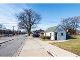 Property in Evergreen Park, IL thumbnail 5