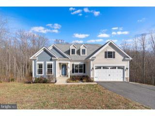 Property in Fredericksburg, VA thumbnail 5