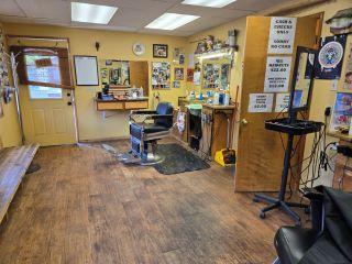 Property in Redmond, OR 97756 thumbnail 2