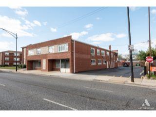 Property in Chicago, IL 60652 thumbnail 1