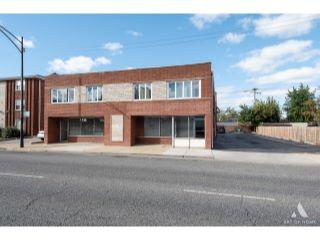 Property in Chicago, IL 60652 thumbnail 2