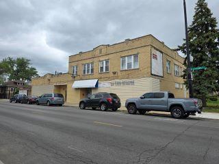 Property in Chicago, IL thumbnail 1