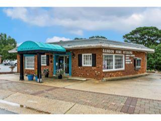 Property in Fuquay Varina, NC thumbnail 4