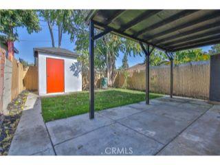 Property in Compton, CA thumbnail 3
