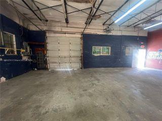 Property in Hialeah, FL 33010 thumbnail 2