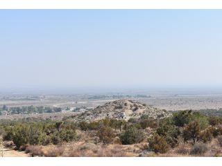 Property in Llano, CA thumbnail 2