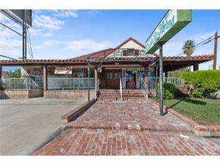 Property in San Bernardino, CA thumbnail 3