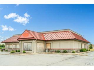 Property in Pontoon Beach, IL 62040 thumbnail 1