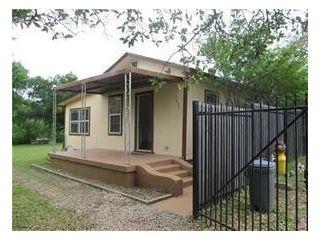 Property in Lake Worth, TX thumbnail 2