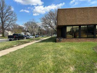 Property in Granite City, IL 62040 thumbnail 2
