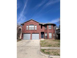 Property in Fort Worth, TX thumbnail 6