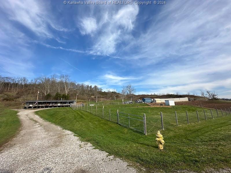 Property Image for 8381 Parkersburg Rd