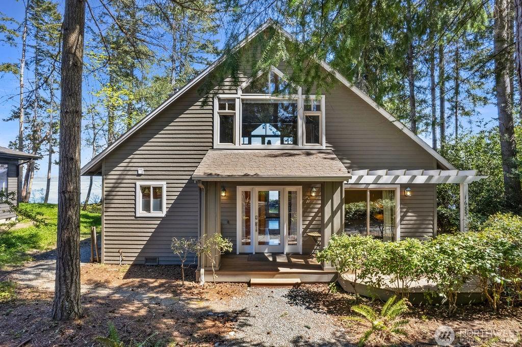 Property Image for 1685 SE Camano Dr