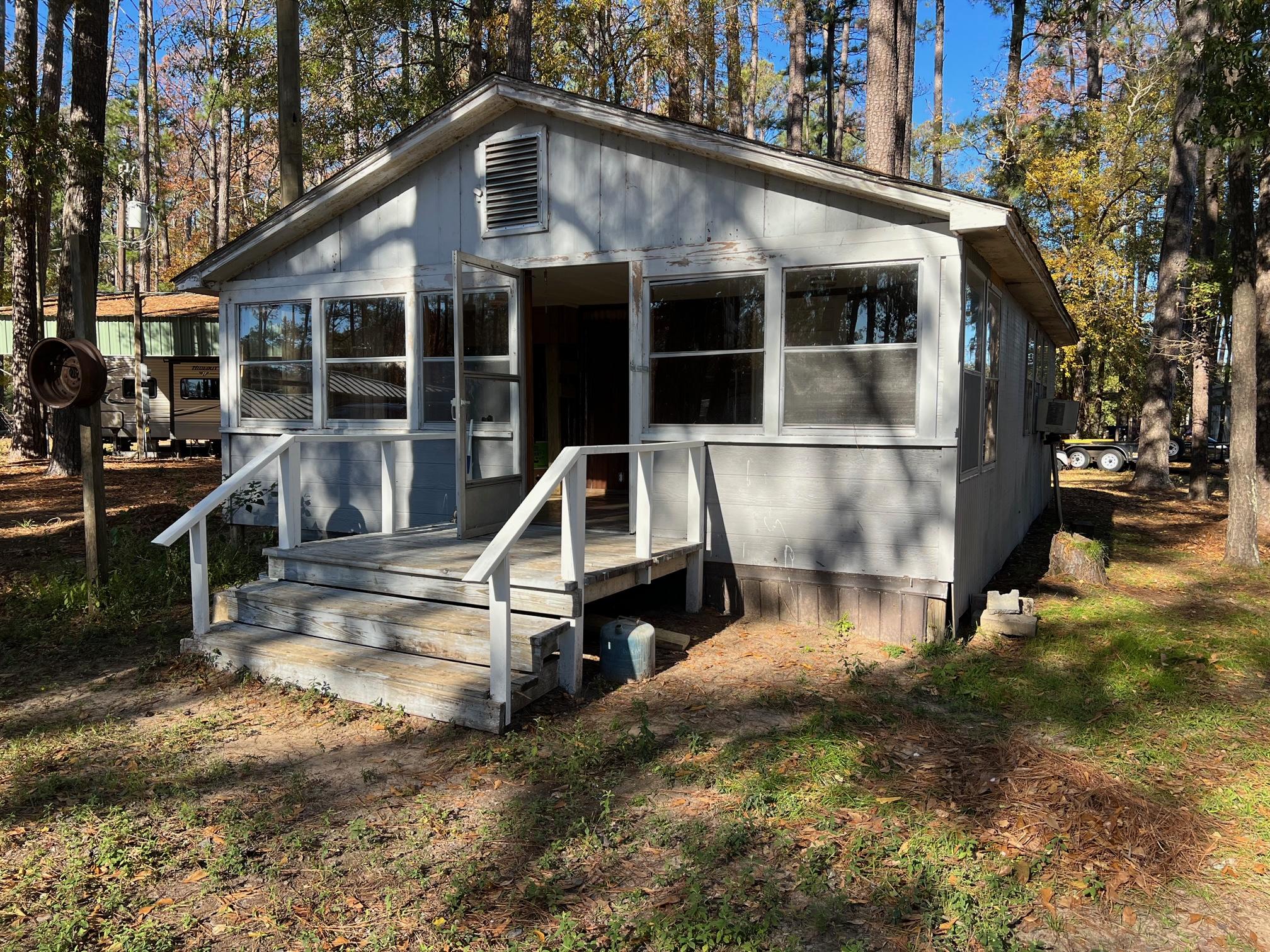 Property Image for 1068 County Road 2690