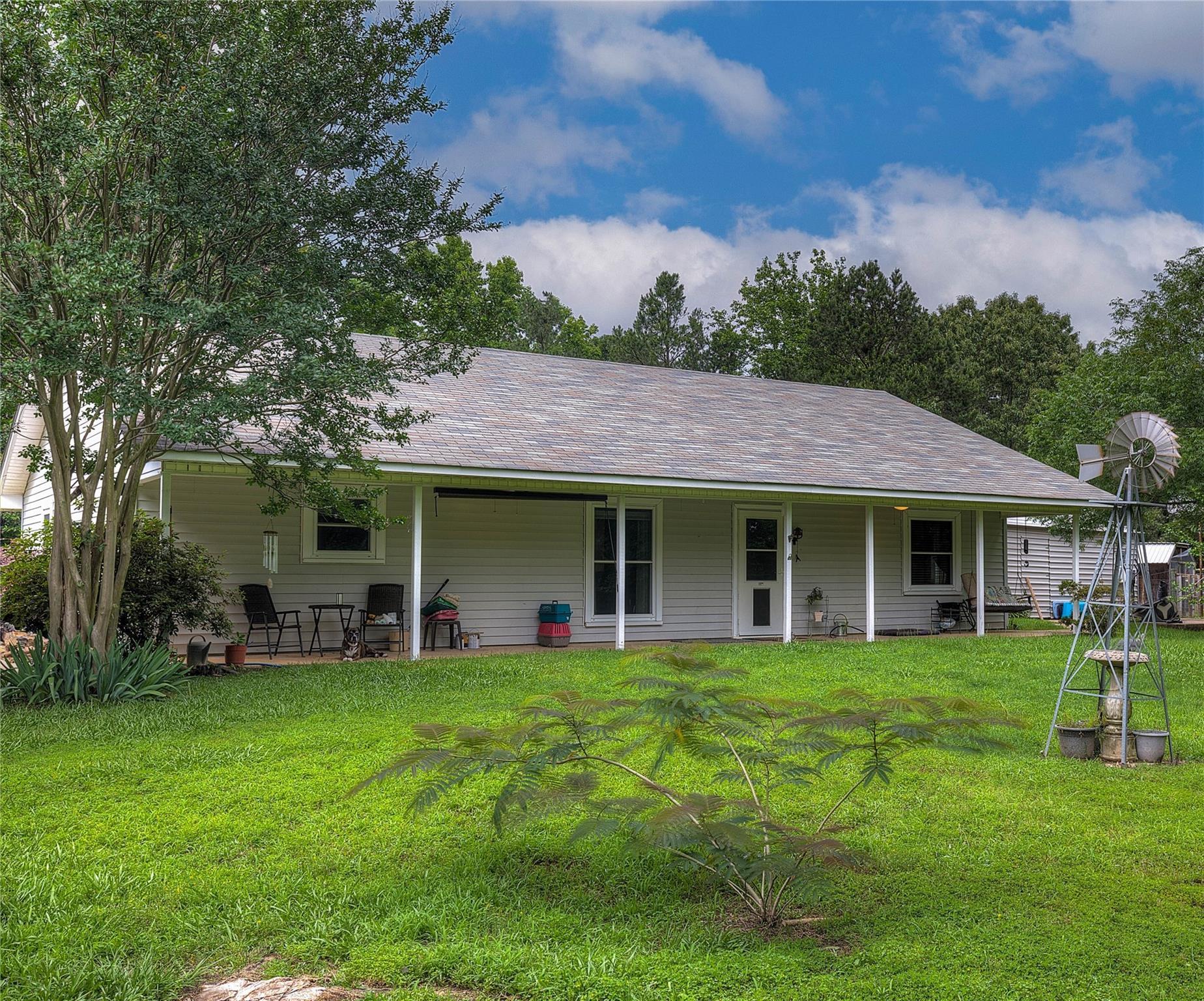 Property Image for 3568 SE County Road 3740