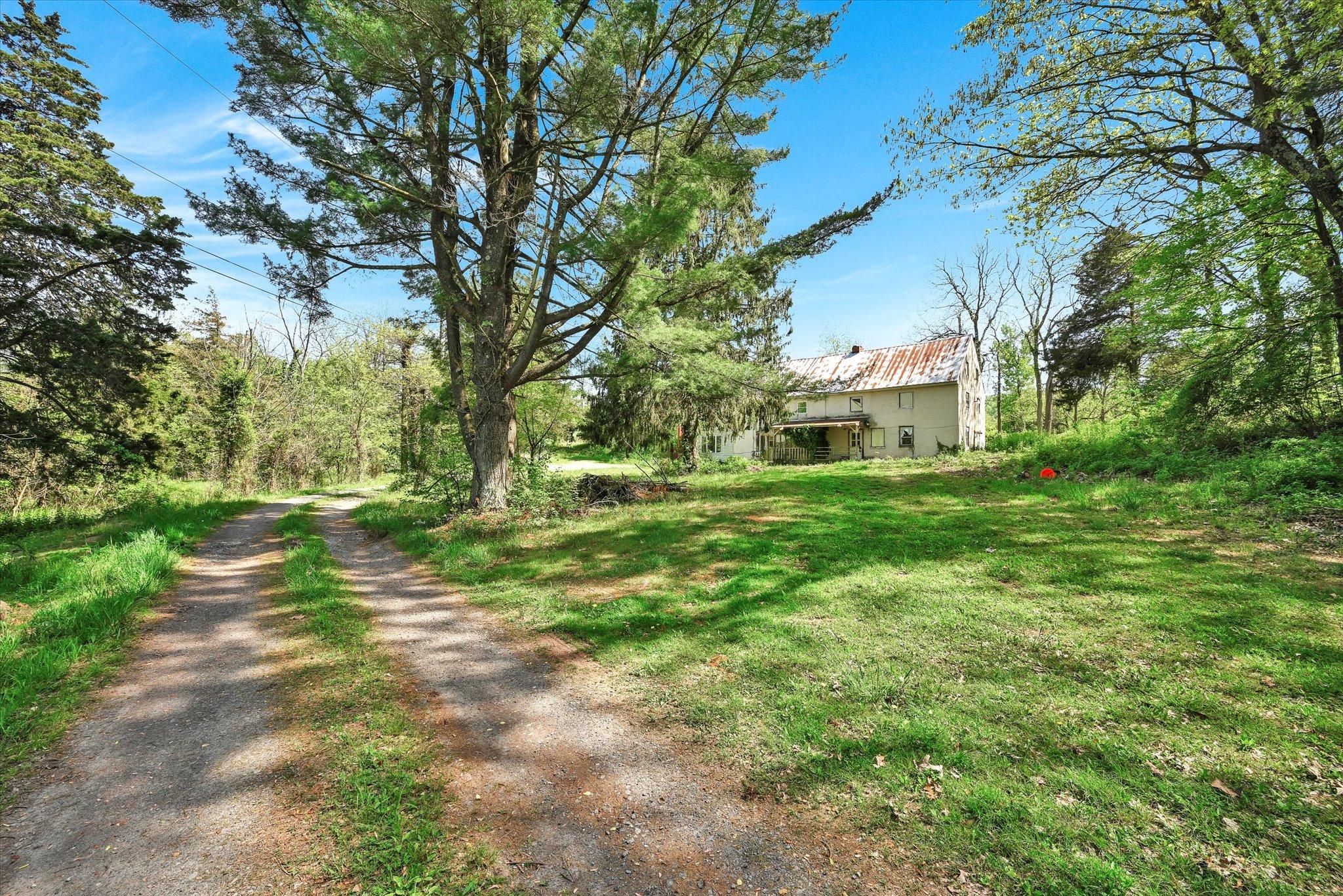 Property Image for 449 Golf Course Rd