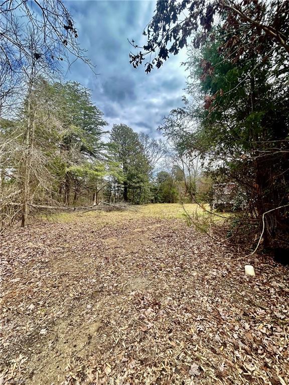 Property Image for 1227 Greensboro Road