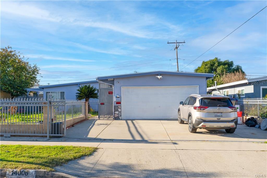 Property Image for 14008 Barrydale St