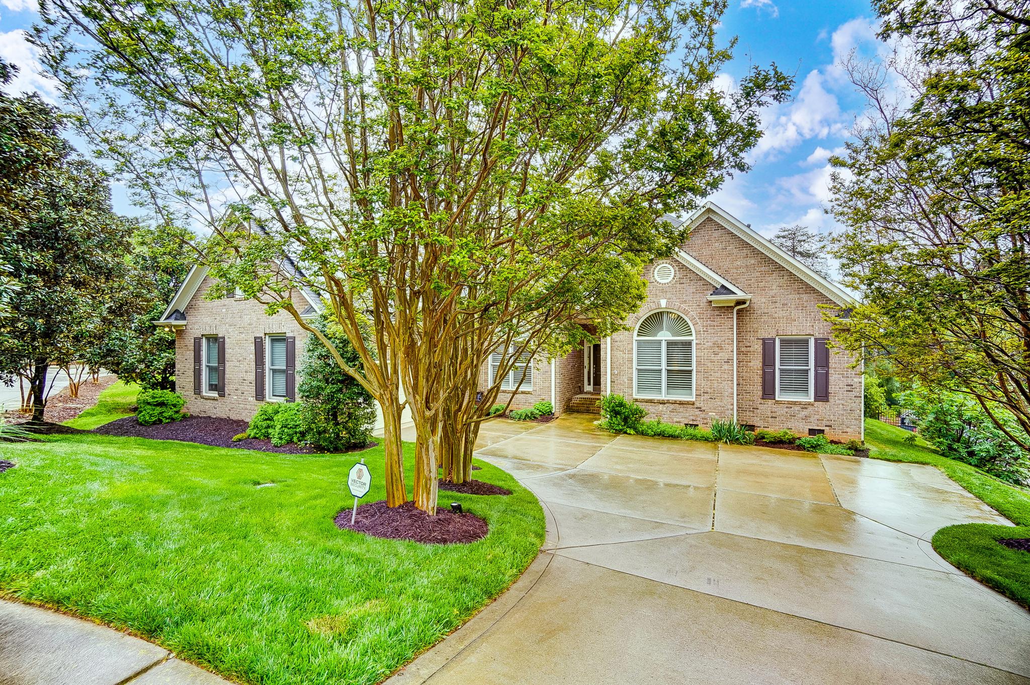 Property Image for 925 Linden Tree Lane