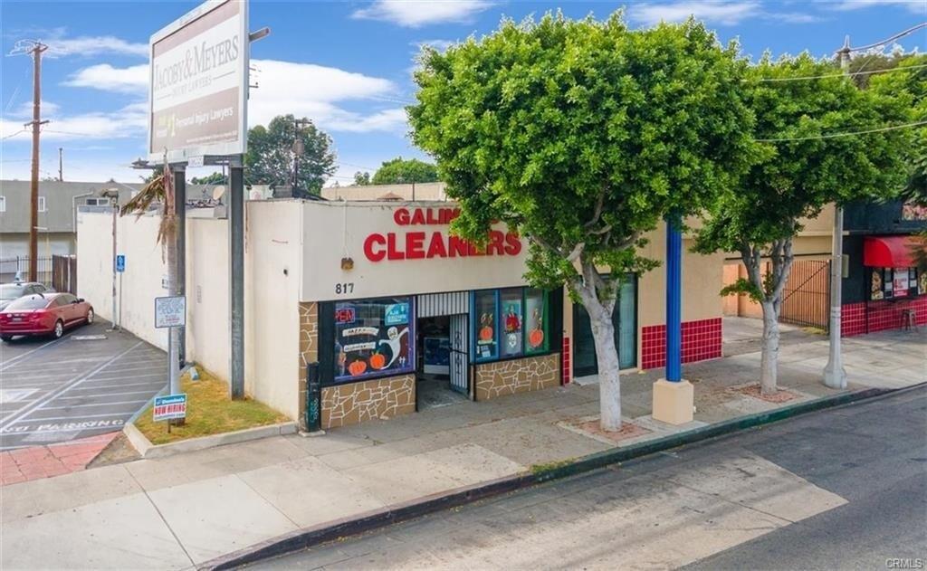Property Image for 817 S Long Beach Blvd