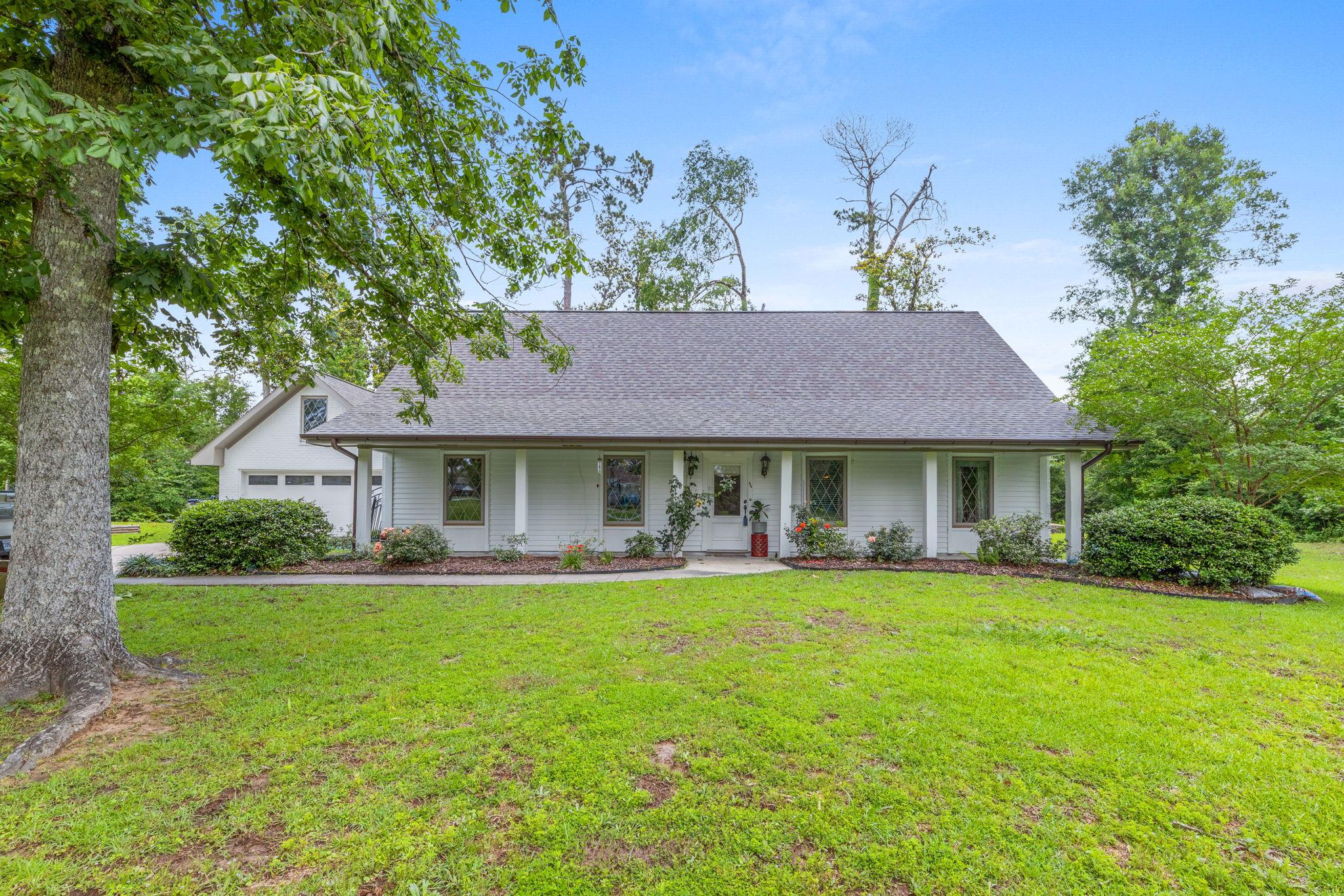 Property Image for 1004 Tanglewood Dr