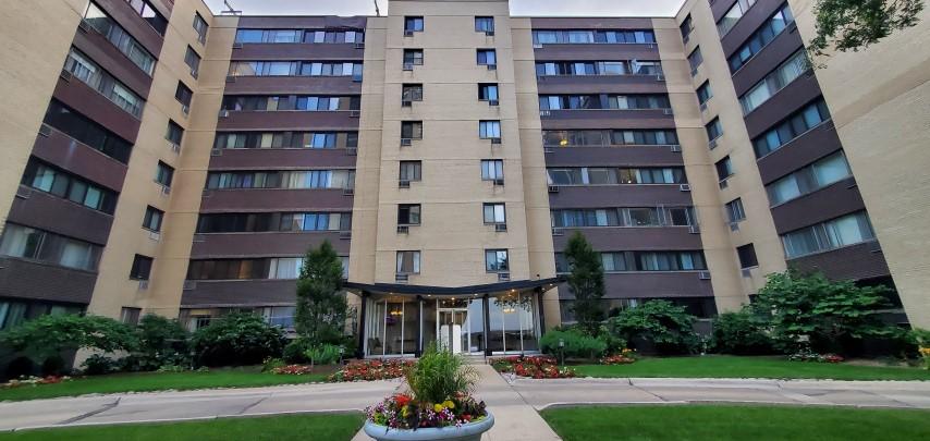 Property Image for 6300 N. Sheridan Rd Unit 307