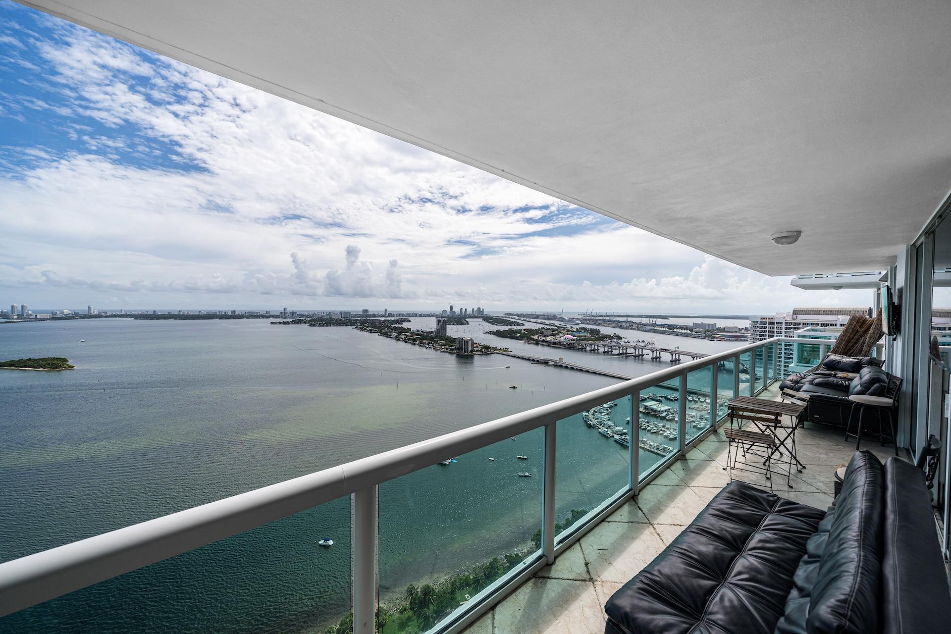 Property Image for 1800 N Bayshore Dr #4105